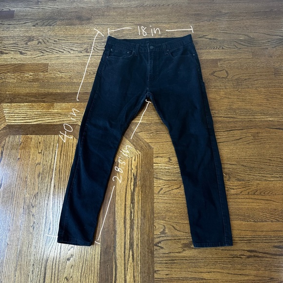 Levi Strauss Black Jeans - Picture 2 of 4